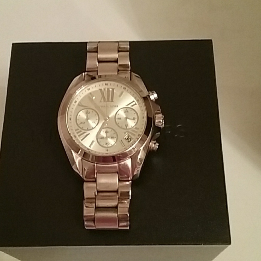 Michael Kors Women's Watch Gold
